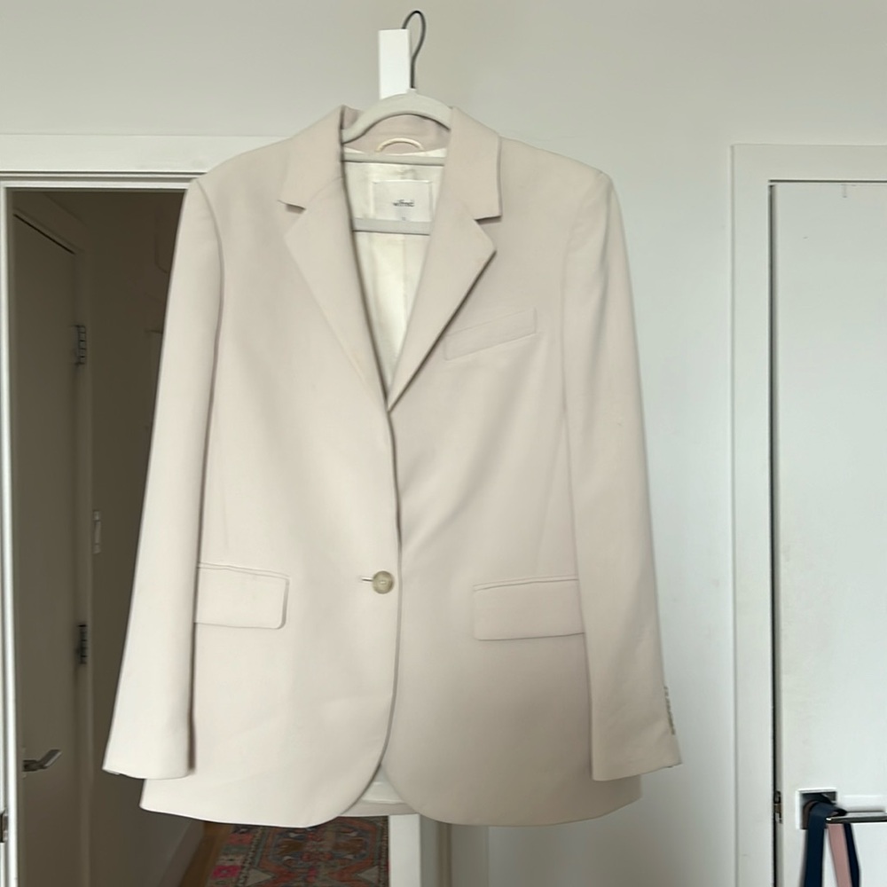 Wilfred boyfriend cut blazer —bone